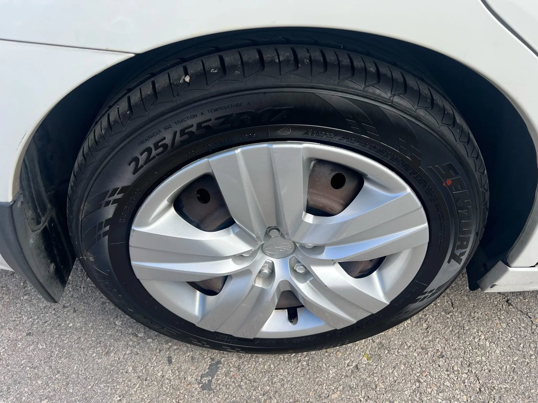 Used 2015 Subaru Legacy 2.5i w/ Popular Package #2 AWD/4WD image 31