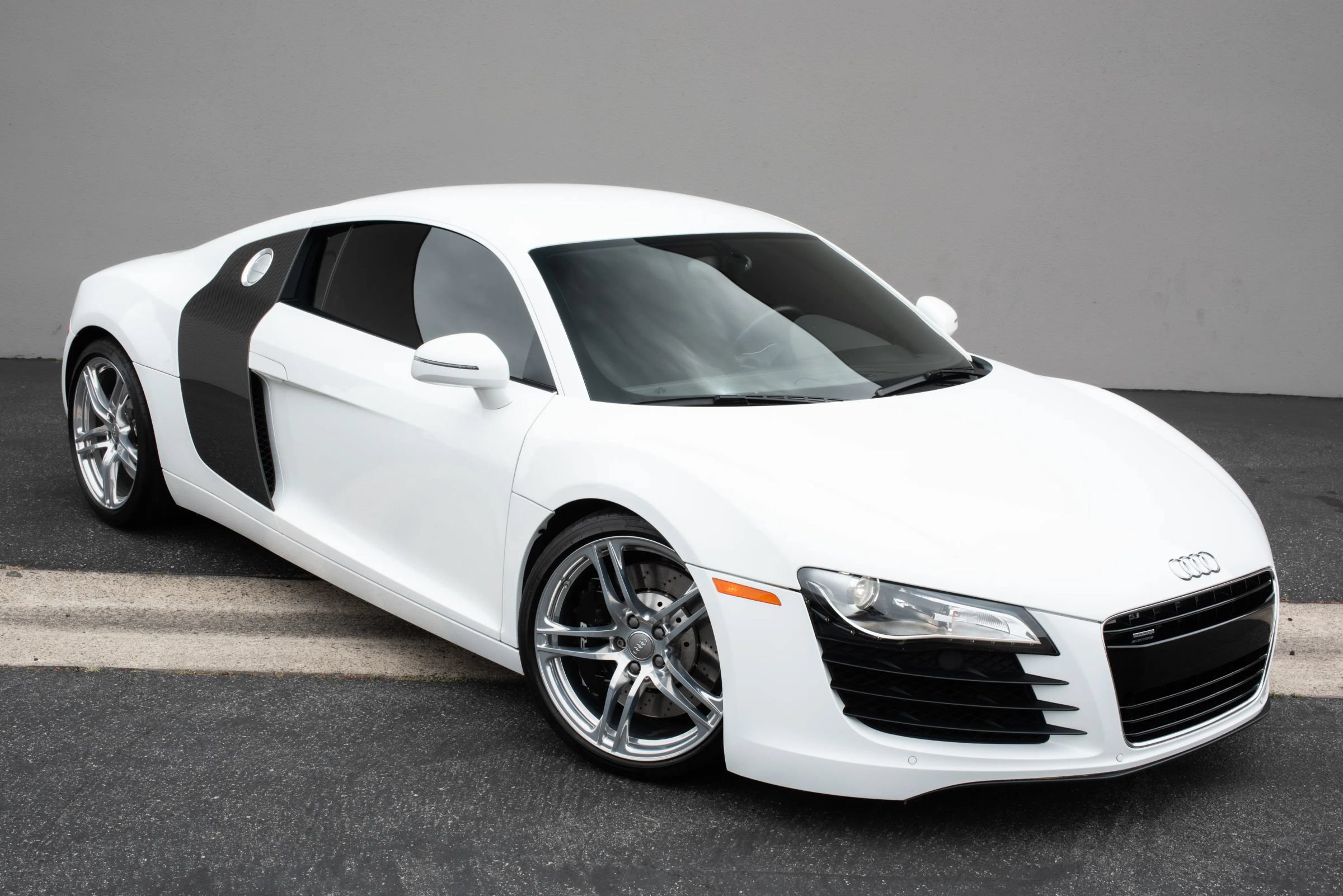 Used 2012 Audi R8 V8 AWD/4WD image 6