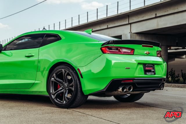 Used 2017 Chevrolet Camaro SS RWD image 48