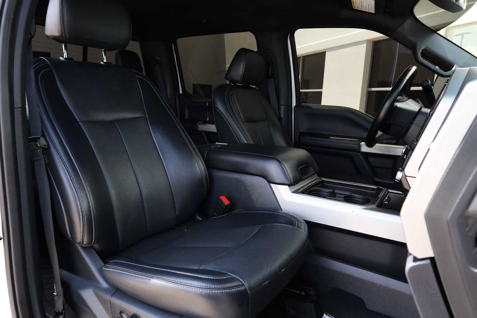Used 2022 Ford F250 Lariat w/ Lariat Ultimate Package AWD/4WD image 40