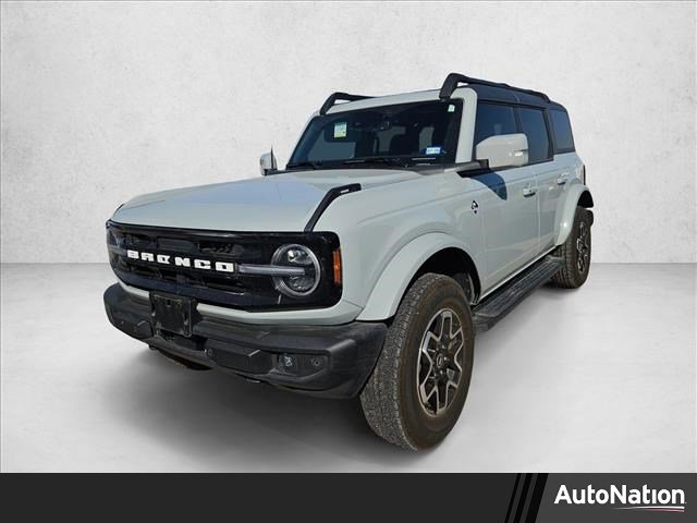 Used 2024 Ford Bronco Outer Banks image 1