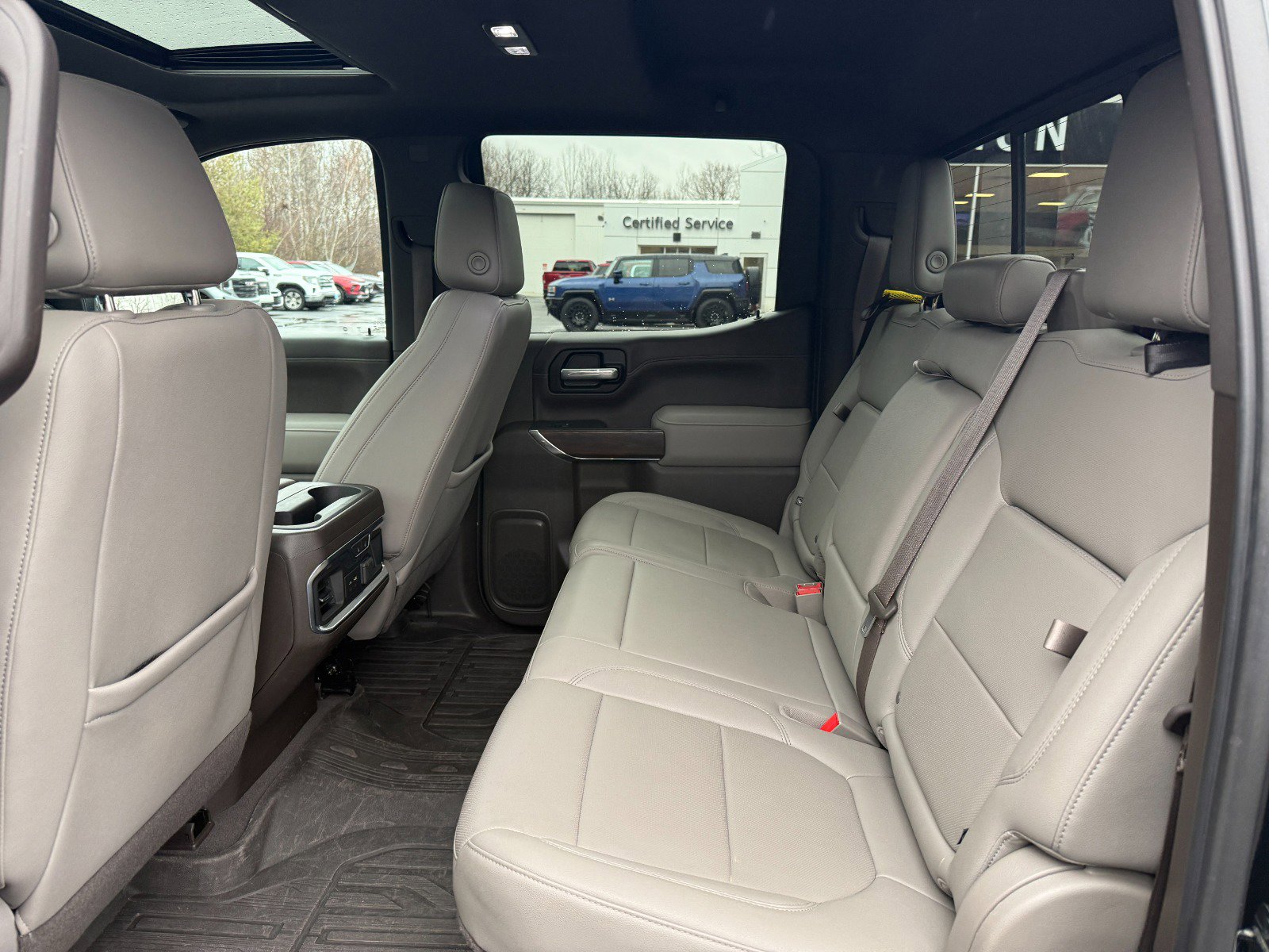 Used 2021 GMC Sierra 1500 SLT w/ SLT Premium Package image 16