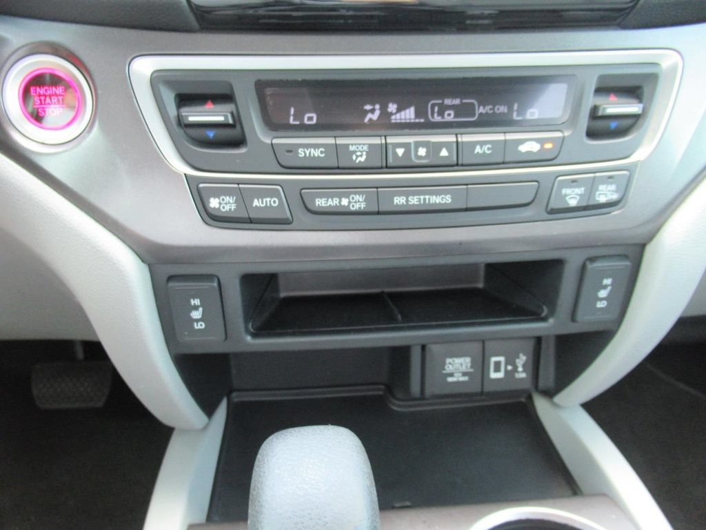 Used 2017 Honda Ridgeline RTL-T image 27