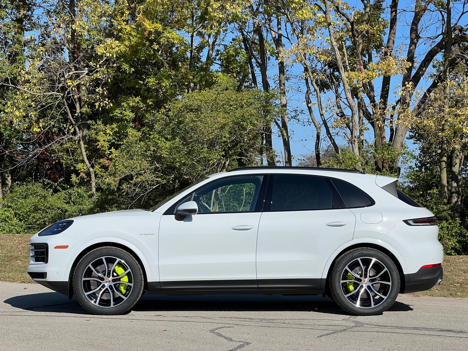 New 2026 Porsche Cayenne S image 2