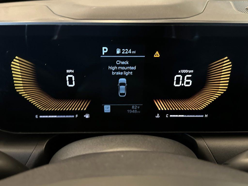 Used 2025 Kia K4 LXS image 9