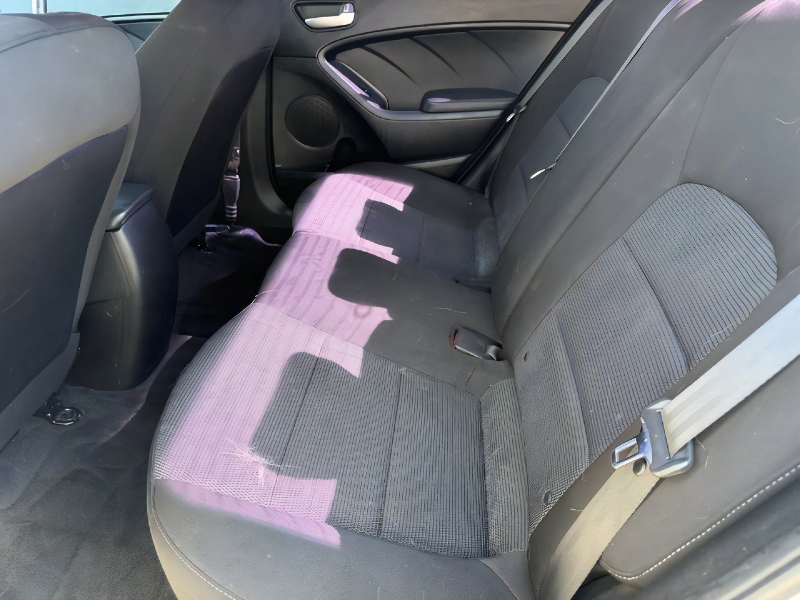 Used 2018 Kia Forte LX w/ LX Rear Camera Package image 13