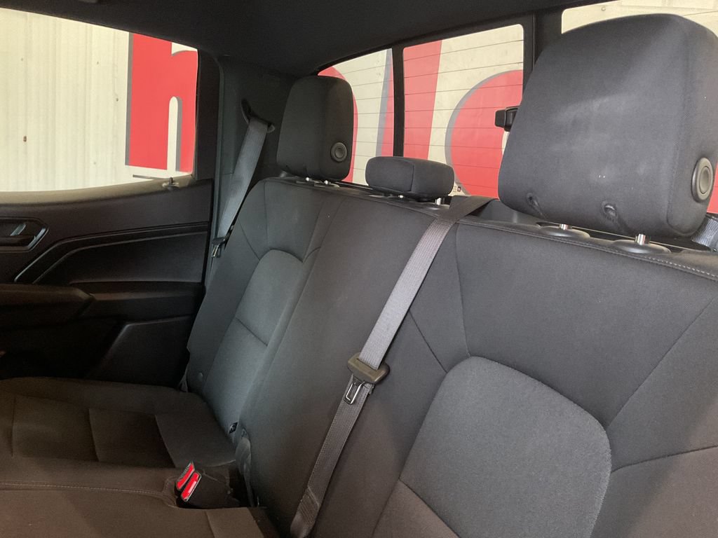 Used 2023 Chevrolet Colorado W/T w/ WT Convenience Package II AWD/4WD image 28
