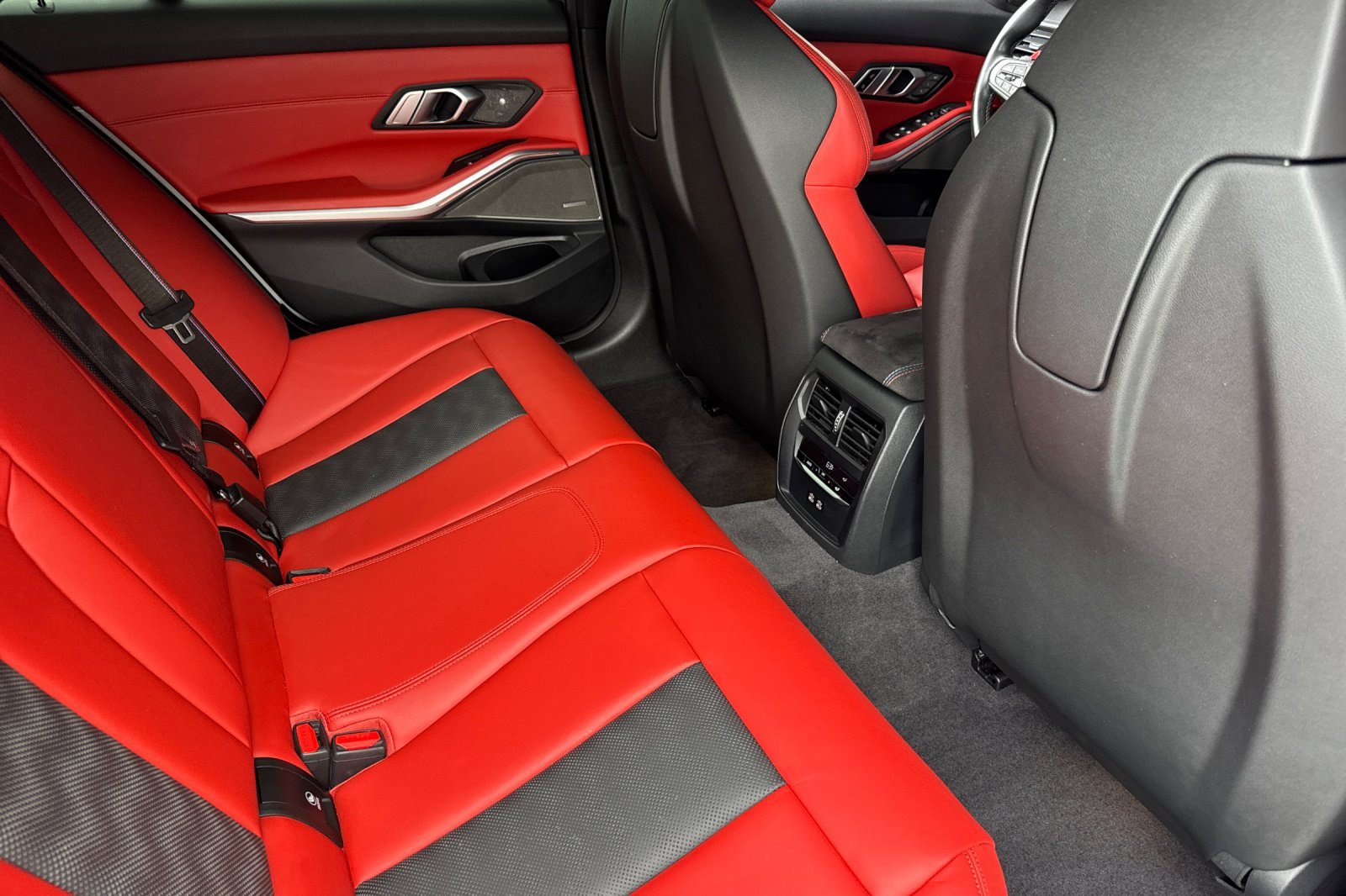 Used 2023 BMW M3 Competition RWD image 32