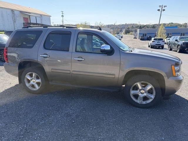 Used 2013 Chevrolet Tahoe LT w/ All-Star Edition AWD/4WD image 3