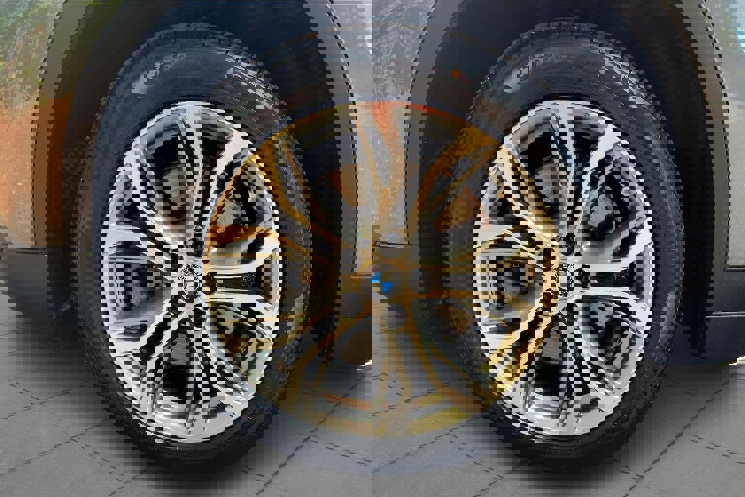 Used 2017 BMW X1 xDrive28i image 10