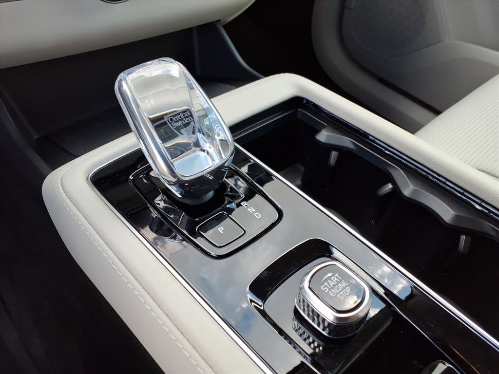 New 2026 Volvo XC90 T8 Ultra w/ Protection Package Premier image 25