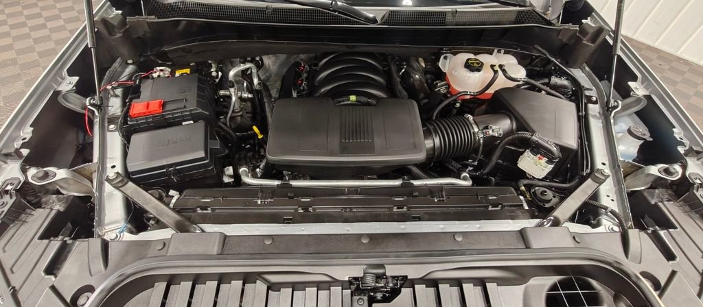 Used 2025 Chevrolet Silverado 1500 LT w/ LPO, Dark Essentials Package image 49