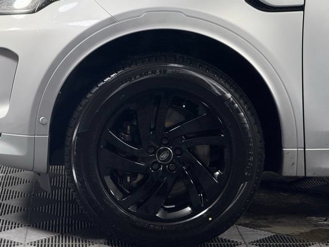 Certified 2025 Land Rover Discovery Sport S AWD/4WD image 14