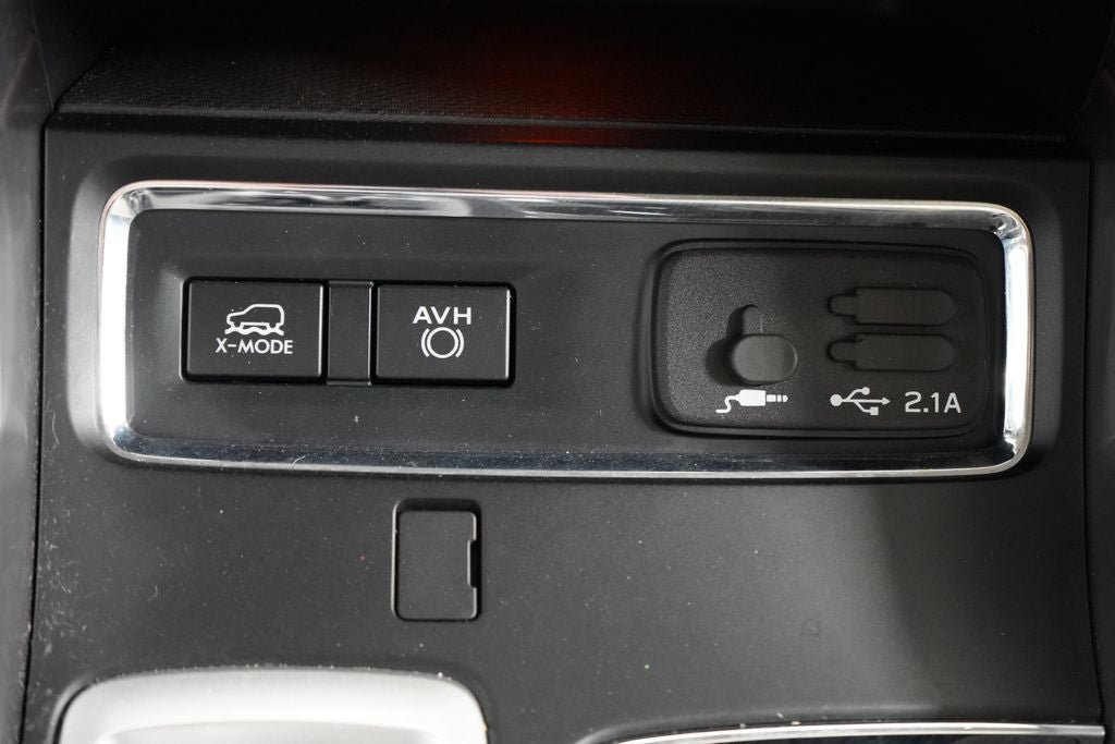 Used 2019 Subaru Ascent Limited AWD/4WD image 29