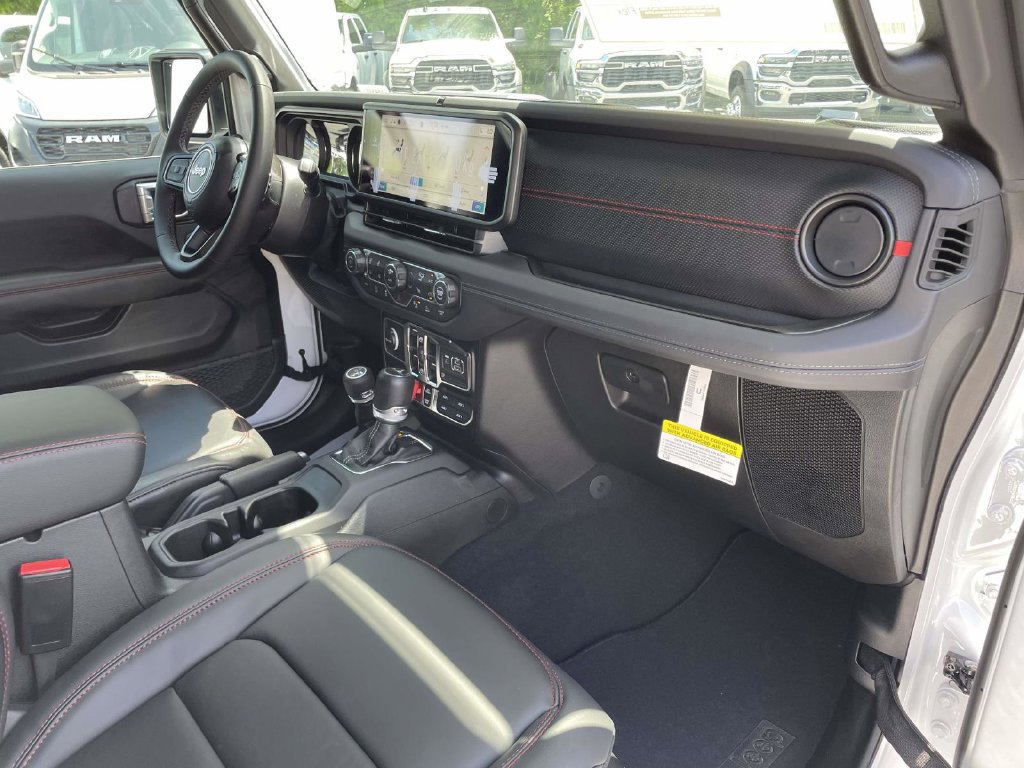 New 2026 Jeep Gladiator Rubicon AWD/4WD image 14