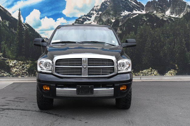Used 2006 Dodge Ram 2500 Truck Laramie AWD/4WD image 5