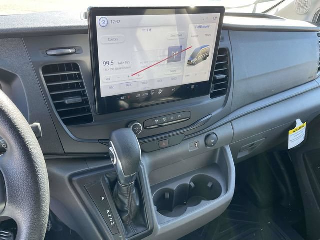 New 2026 Ford Transit 250 148 Medium Roof w/ Load Area Protection Package RWD image 9