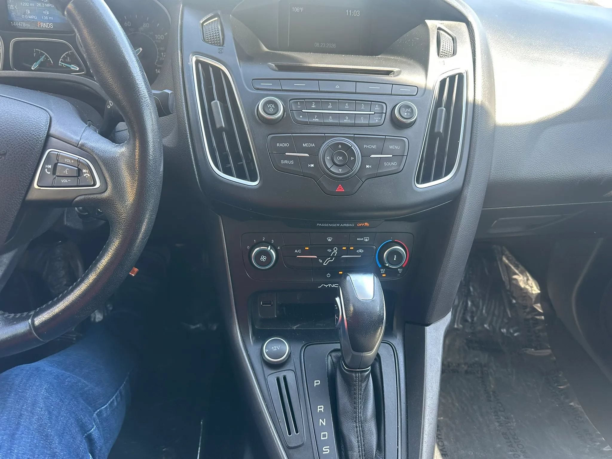 Used 2016 Ford Focus SE w/ Equipment Group 201A FWD image 30