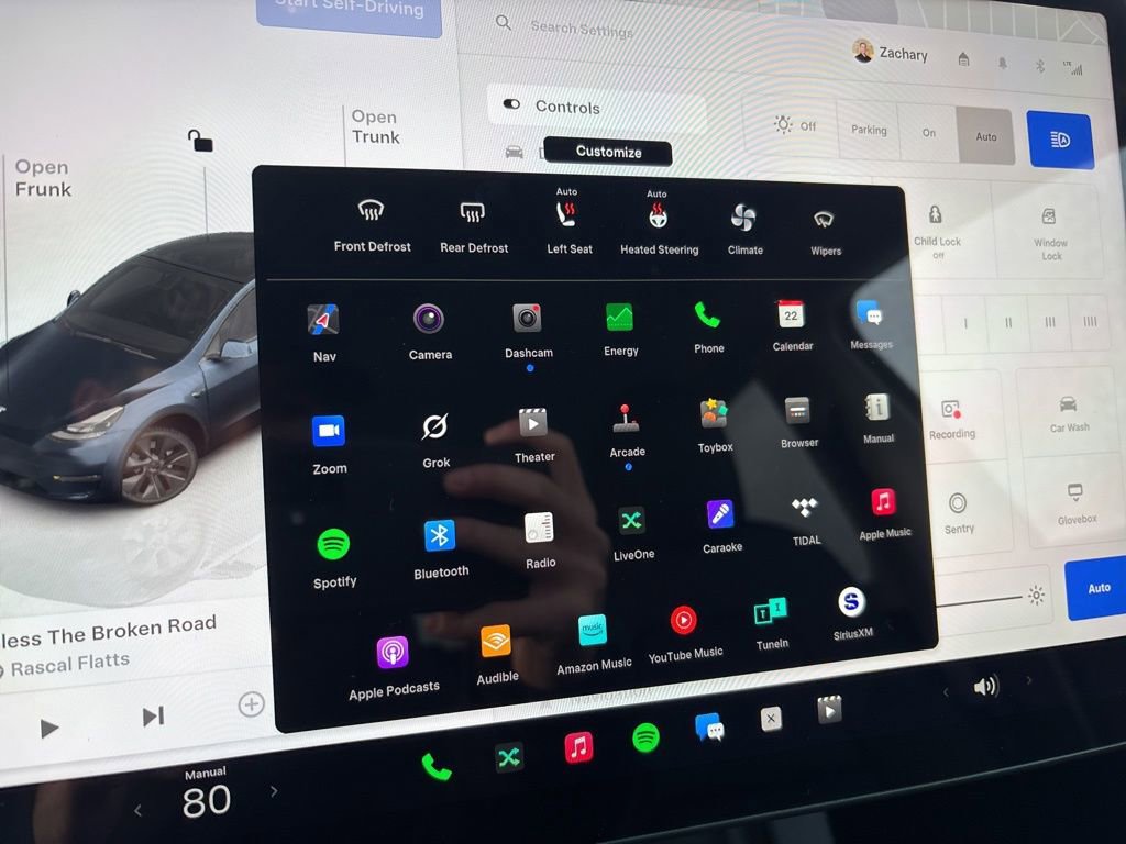 Used 2024 Tesla Model Y Long Range image 26