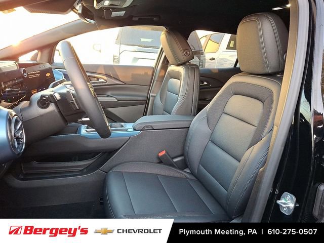 New 2026 Chevrolet Equinox EV LT FWD image 9