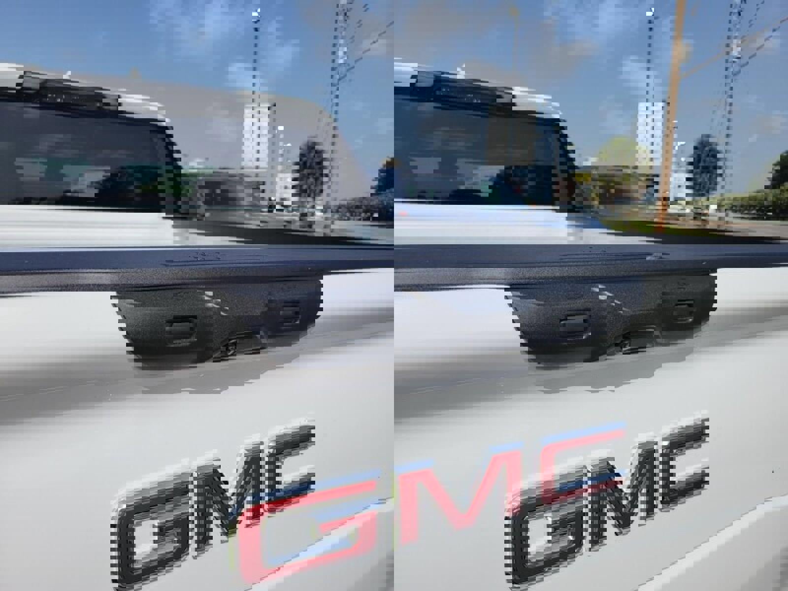 New 2026 GMC Sierra EV Elevation image 8