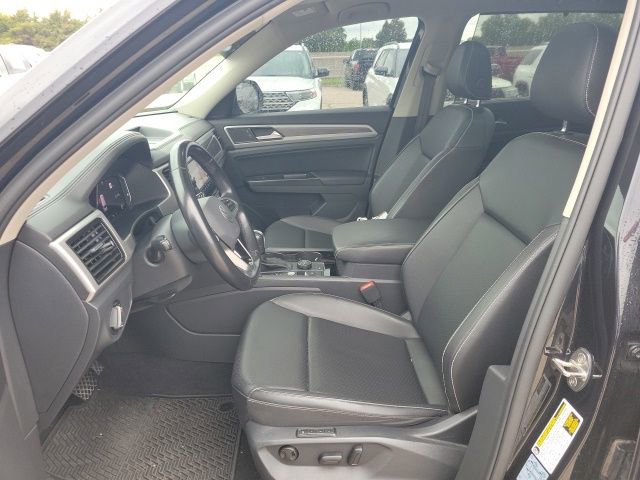 Used 2021 Volkswagen Atlas SEL w/ MDO Package (Bench Seat) image 17