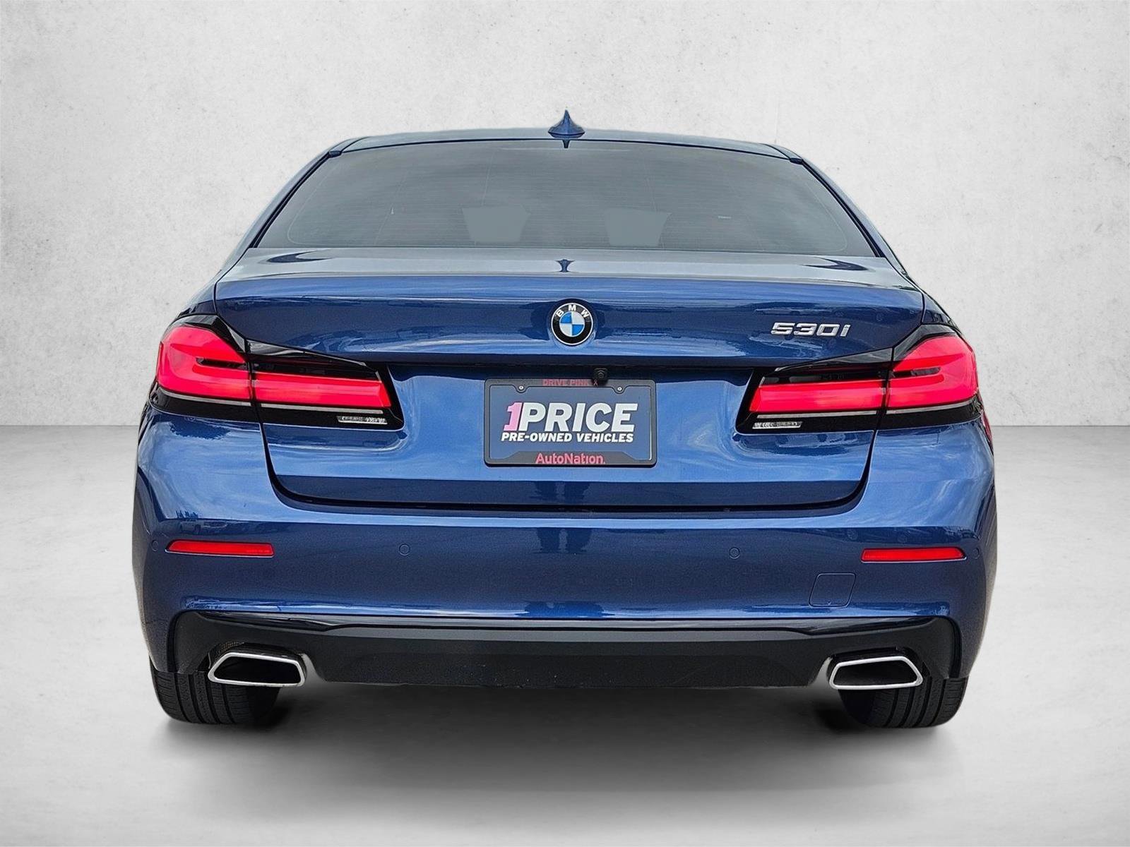 Used 2023 BMW 530i w/ Premium Package RWD image 7
