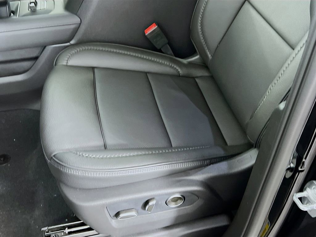 New 2026 GMC Sierra 1500 Denali w/ Denali Reserve Package image 18