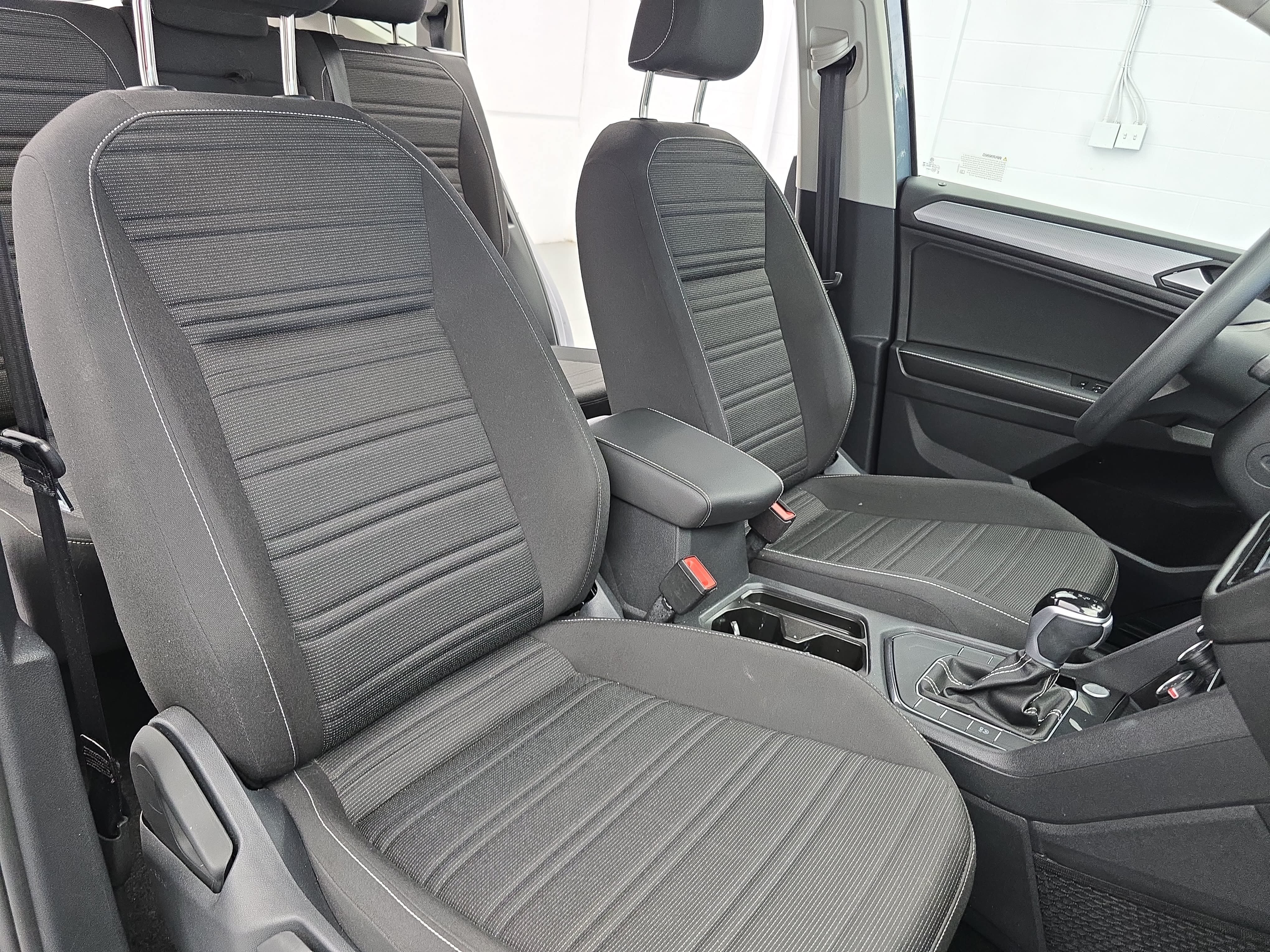 Used 2023 Volkswagen Tiguan S FWD image 10