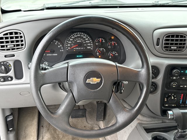 Used 2008 Chevrolet TrailBlazer 4WD w/ Off-Road Package image 18