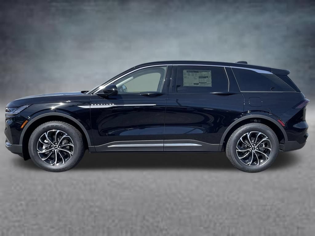 New 2026 Lincoln Nautilus Premier AWD/4WD image 2