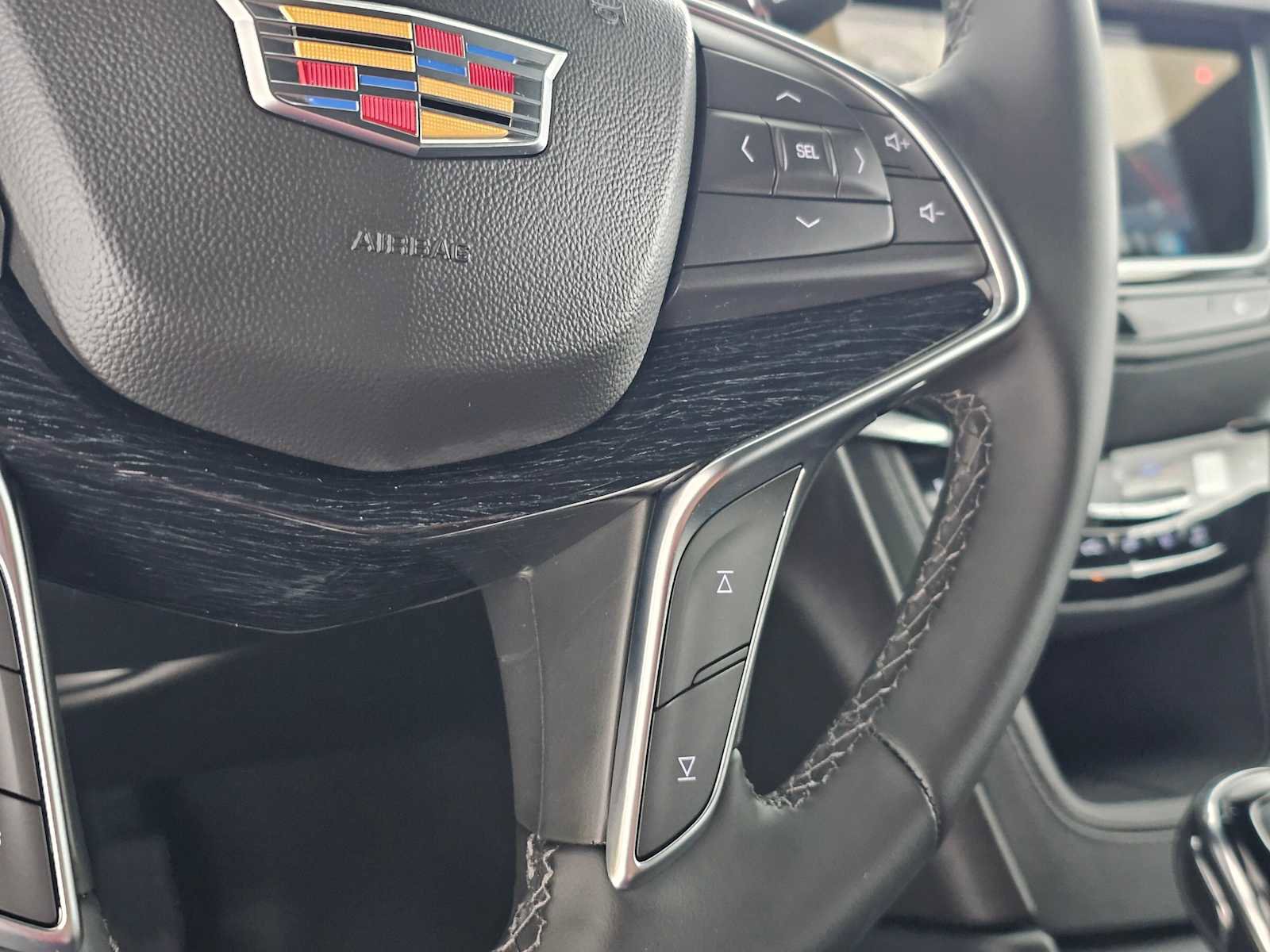 New 2026 Cadillac XT5 Premium Luxury w/ LPO, ONYX Package image 28