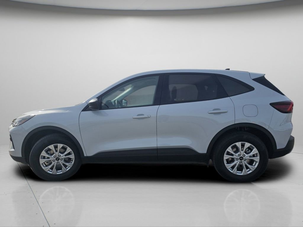 Used 2025 Ford Escape Active AWD/4WD image 19
