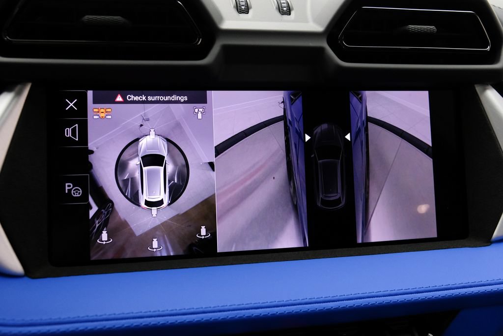 Used 2025 Lamborghini Urus SE AWD/4WD image 28