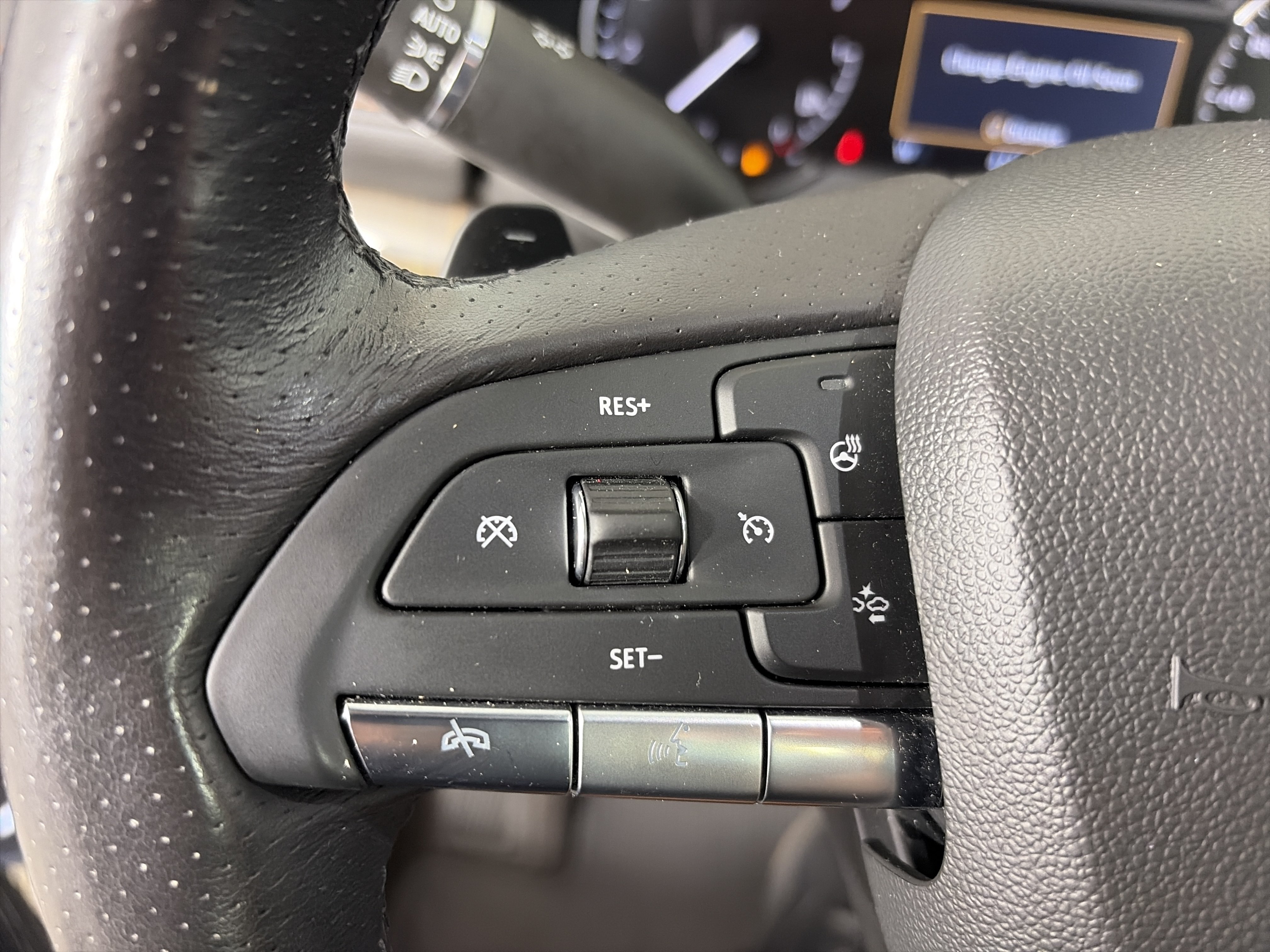 Certified 2023 Cadillac XT4 Sport AWD/4WD image 36