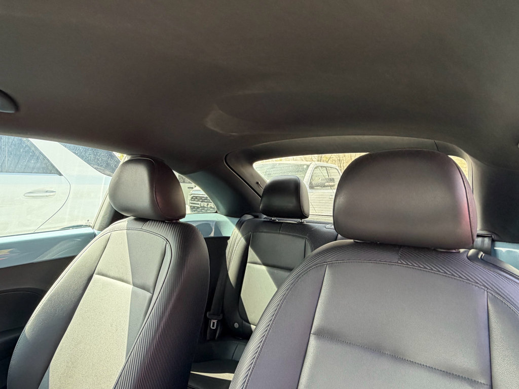 Used 2012 Volkswagen Beetle 2.5 FWD image 12