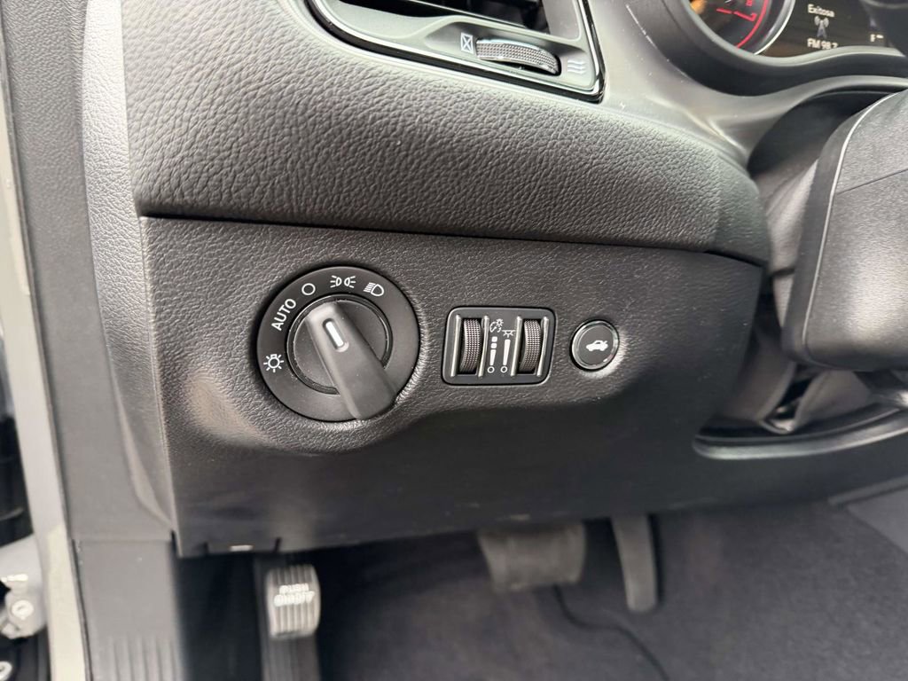 Used 2023 Dodge Challenger SXT w/ Cold Weather Group image 16