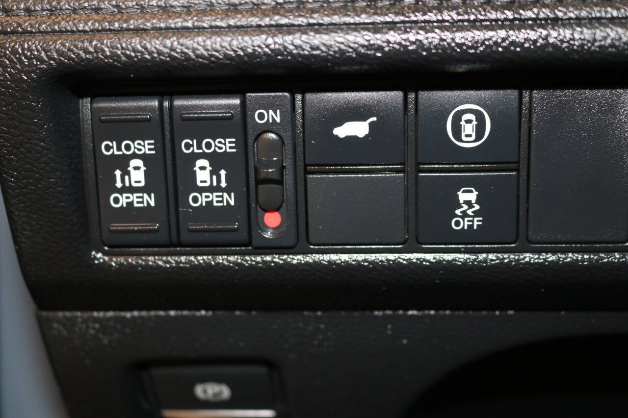 Used 2024 Honda Odyssey Sport image 52