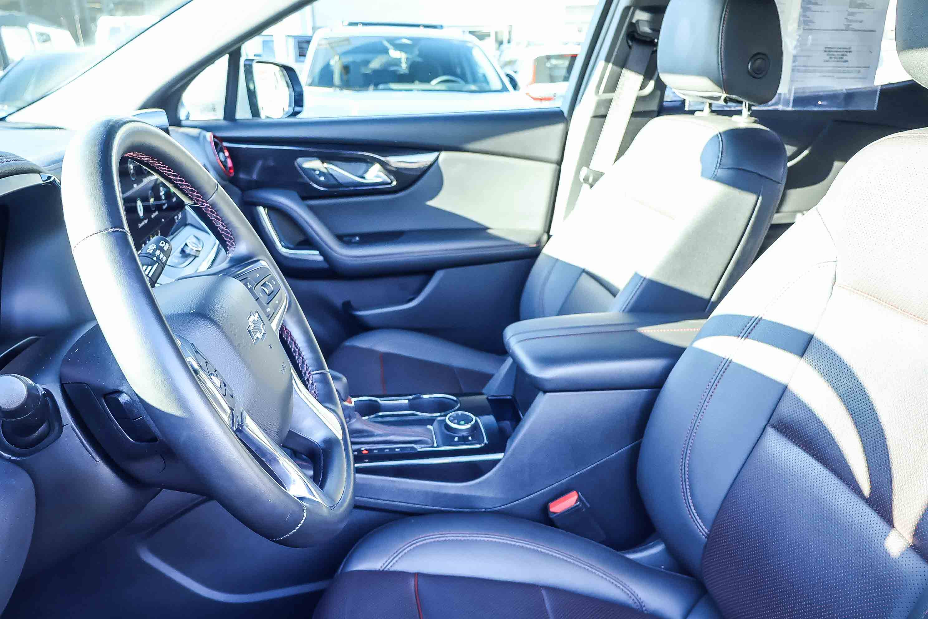 Used 2023 Chevrolet Blazer RS image 14