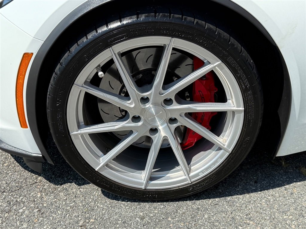 Used 2016 Chevrolet Corvette Z06 w/ 3LZ Preferred Equipment Group image 21