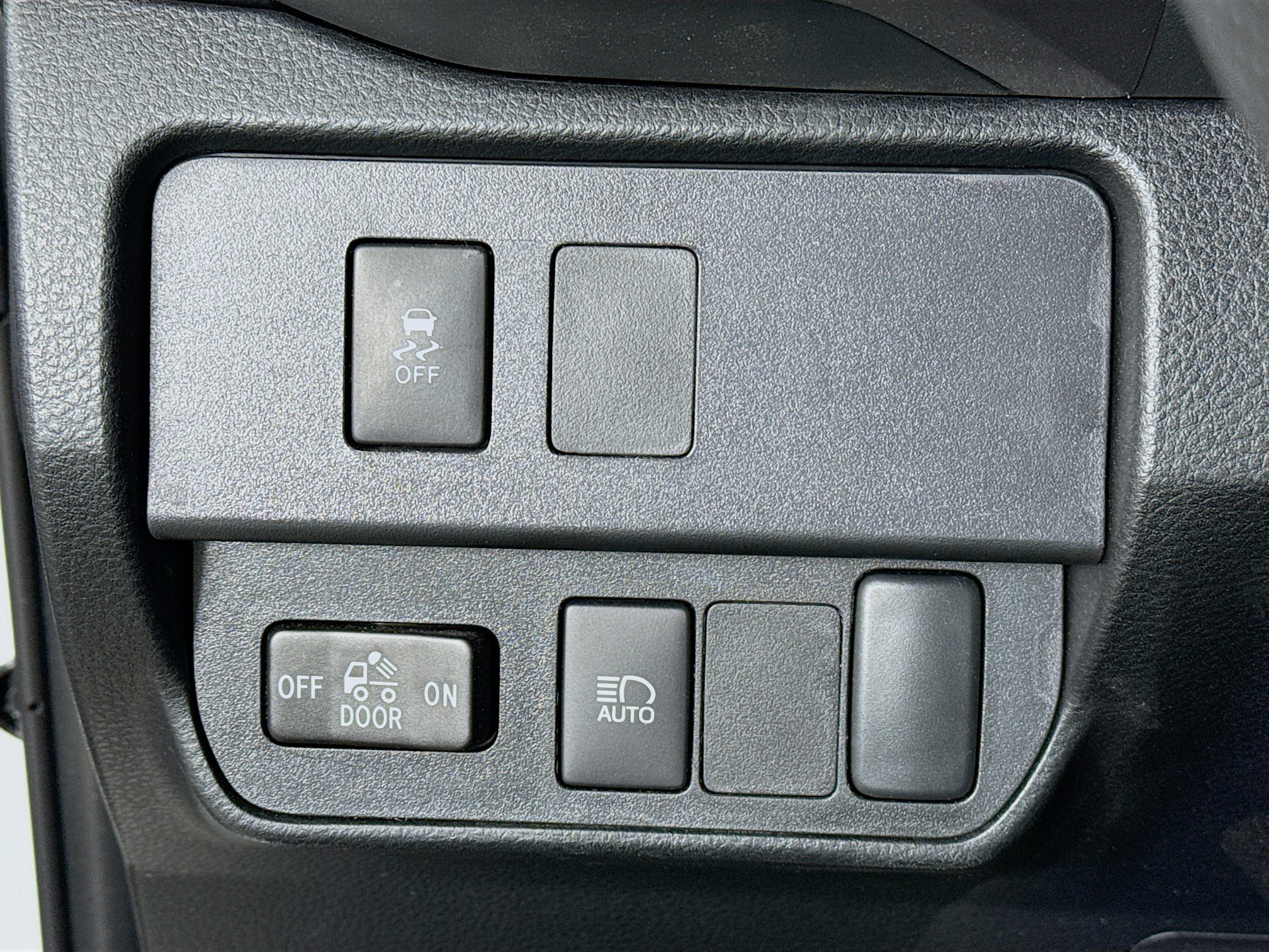 Certified 2023 Toyota Tacoma SR5 w/ SR5 Appearance Package RWD image 10