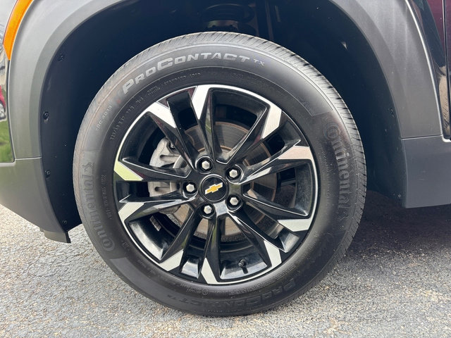Used 2023 Chevrolet TrailBlazer LT FWD image 27