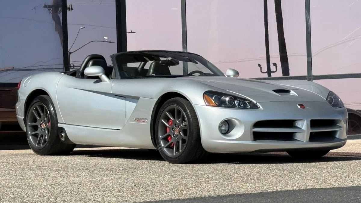 Used 2005 Dodge Viper SRT-10 w/ Mamba Edition Group RWD image 17