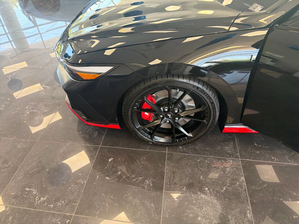 New 2026 Hyundai Elantra N FWD image 10