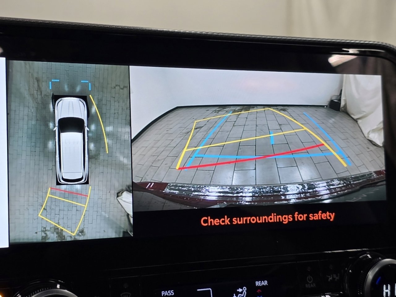 New 2026 Toyota Highlander Platinum image 7