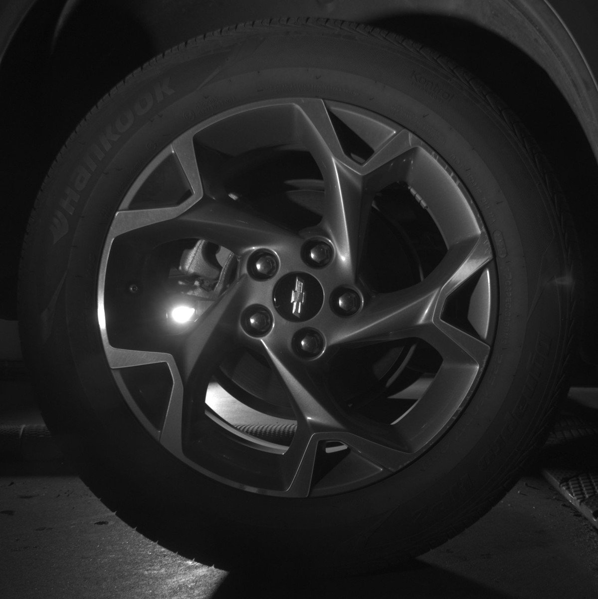 Used 2025 Chevrolet Trax LT FWD image 14