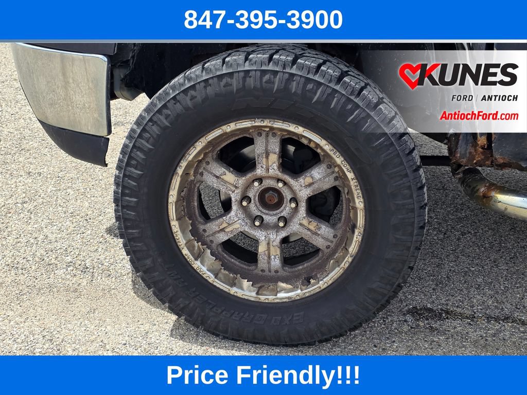 Used 2008 GMC Sierra 1500 SLE w/ Z71 Off-Road Package AWD/4WD image 12