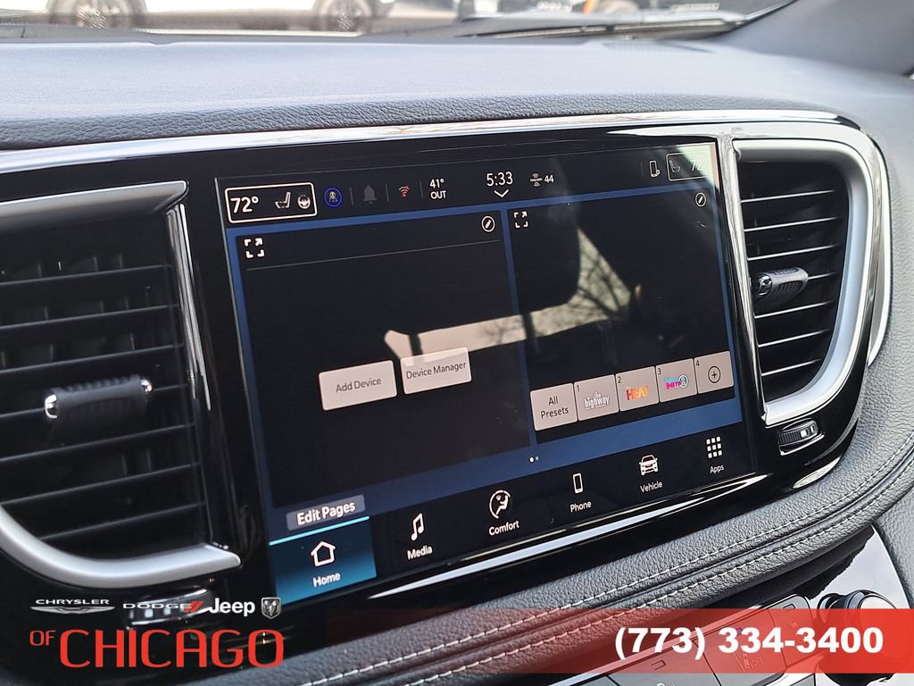 New 2026 Chrysler Pacifica Select image 29