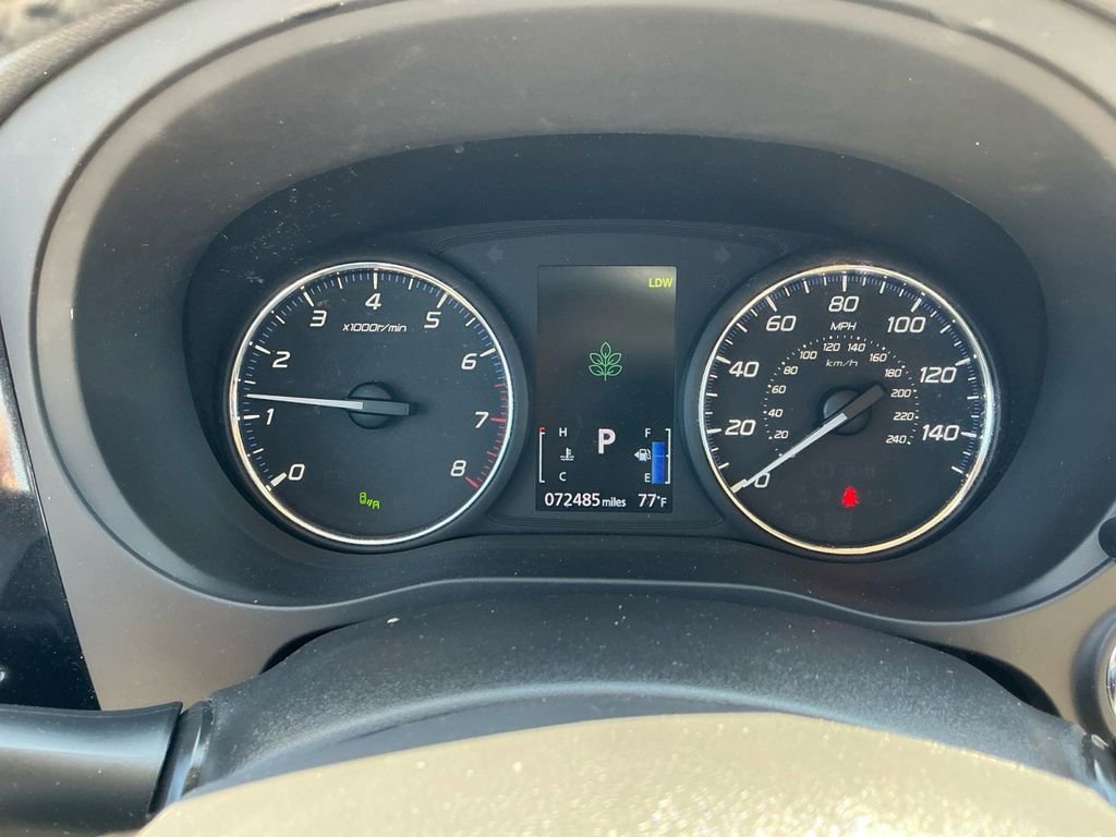 Used 2017 Mitsubishi Outlander SEL image 19