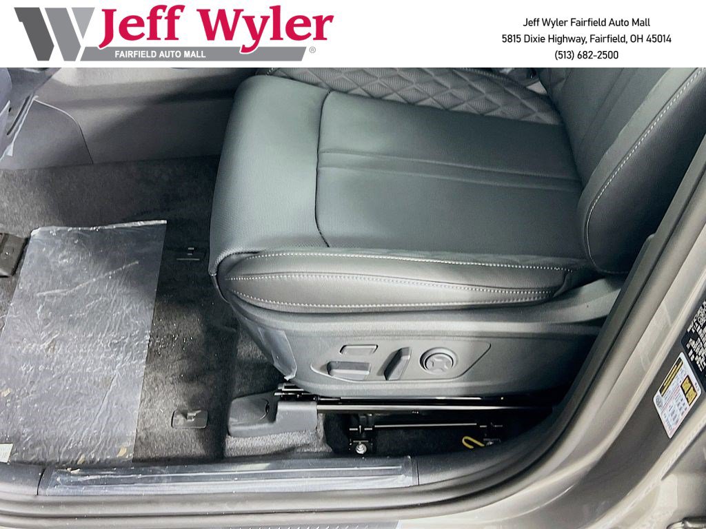 New 2026 Kia Sorento SX Prestige AWD/4WD image 4